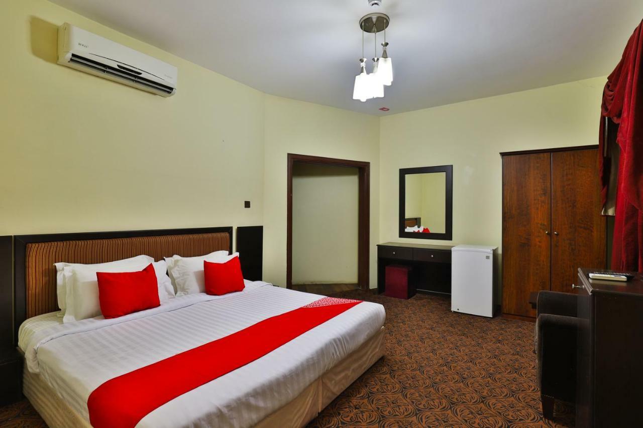 Oyo 124 Dome Hotel Suites Al Orouba Рияд Екстериор снимка