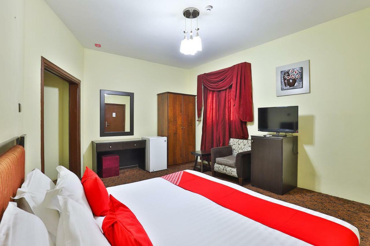 Oyo 124 Dome Hotel Suites Al Orouba Рияд Екстериор снимка