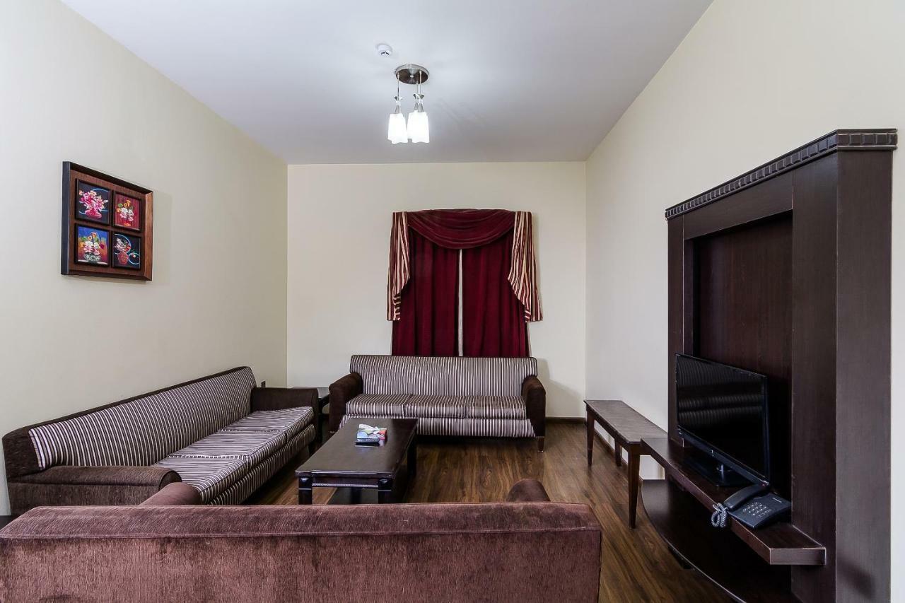 Oyo 124 Dome Hotel Suites Al Orouba Рияд Екстериор снимка